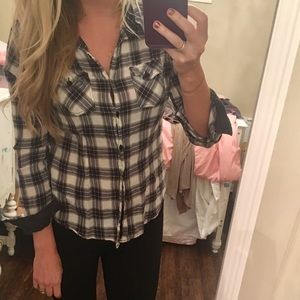 Thin flannel shirt